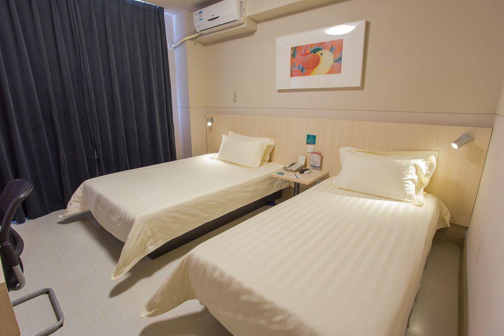 Jinjiang Inn Wanda Plaza Hotel Taiyuan Street Шеньян Экстерьер фото